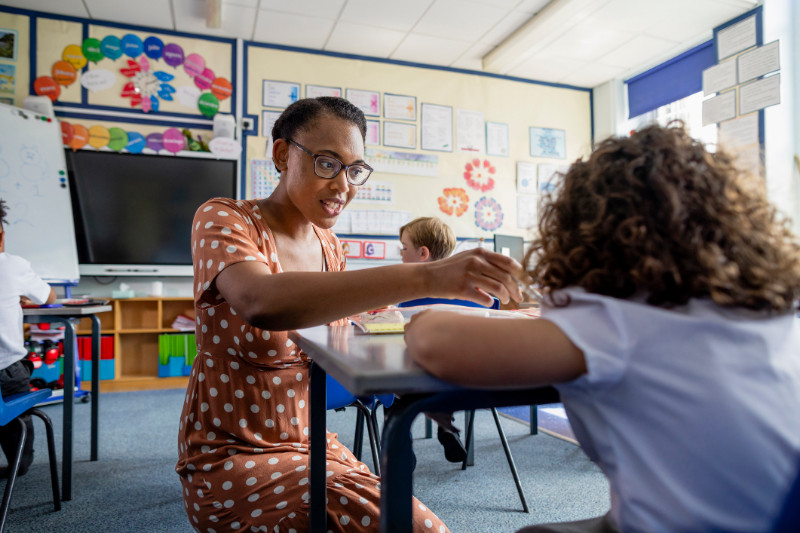 Guiding her student